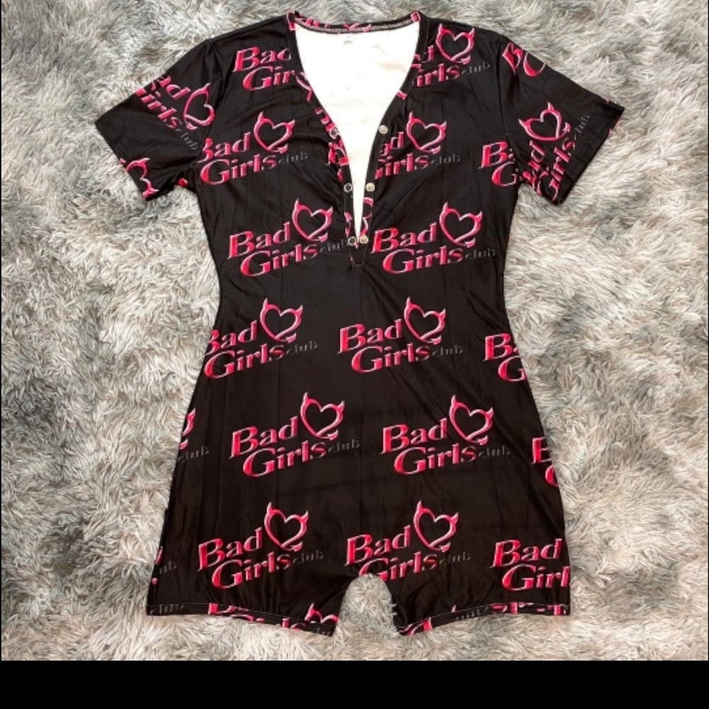 💥💥 Moving sale Girls Onesies PJs💥💥